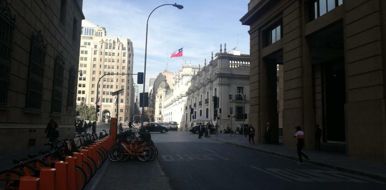 Una Habitacion Privada Con Bano Privado En Centro Historico Santiago Exterior photo